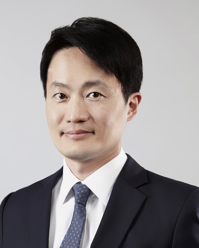 김경우